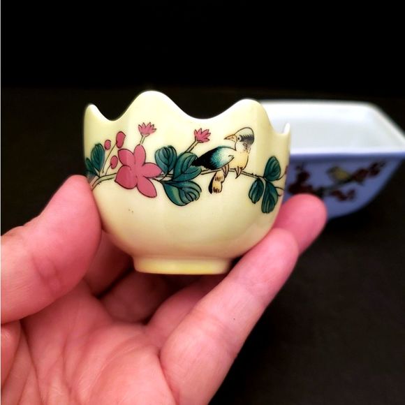 Porcelain Lillian Vernon Trinket Bowls Birds Flowers Yellow Blue Vintage Chinese - Picture 7 of 11